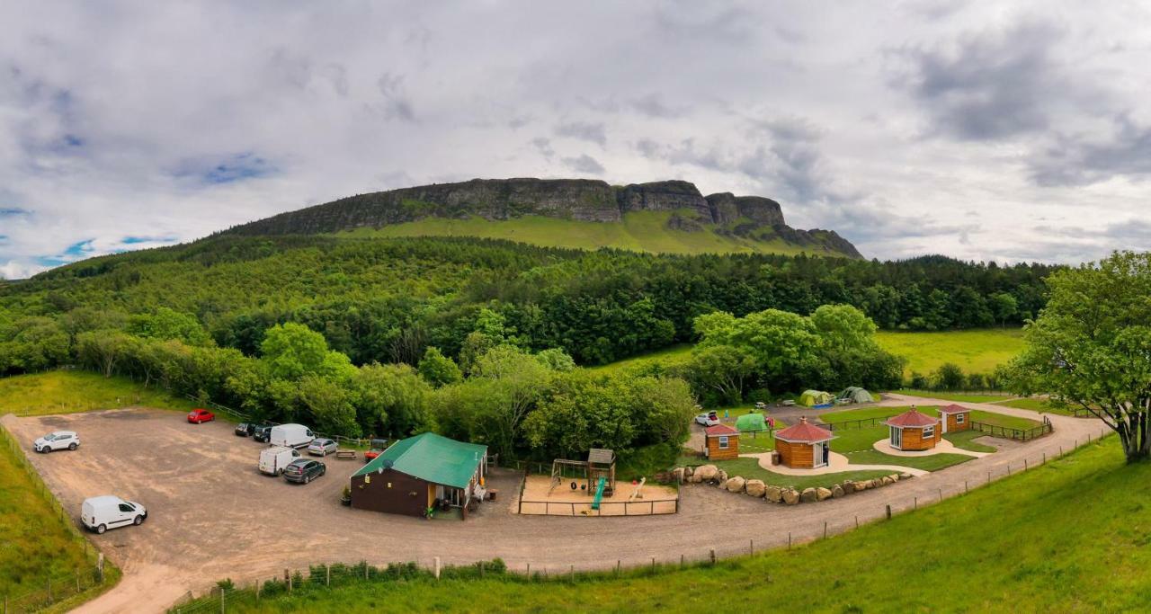 Waterfall Caves Turn-Around-Houses Villa Limavady Dış mekan fotoğraf